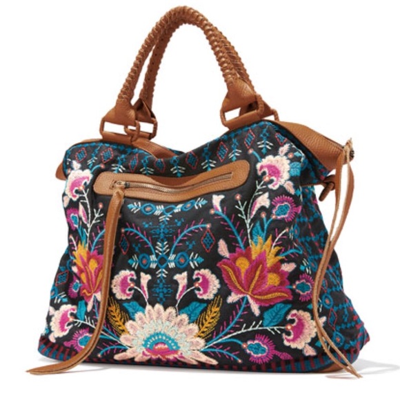 🍃💕NWT Johnny Was Delphine Overnight Tote Bag - Picture 2 of 8